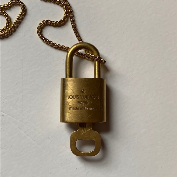Louis Vuitton Lock & Key and Gold Necklace - Picture 3 of 6